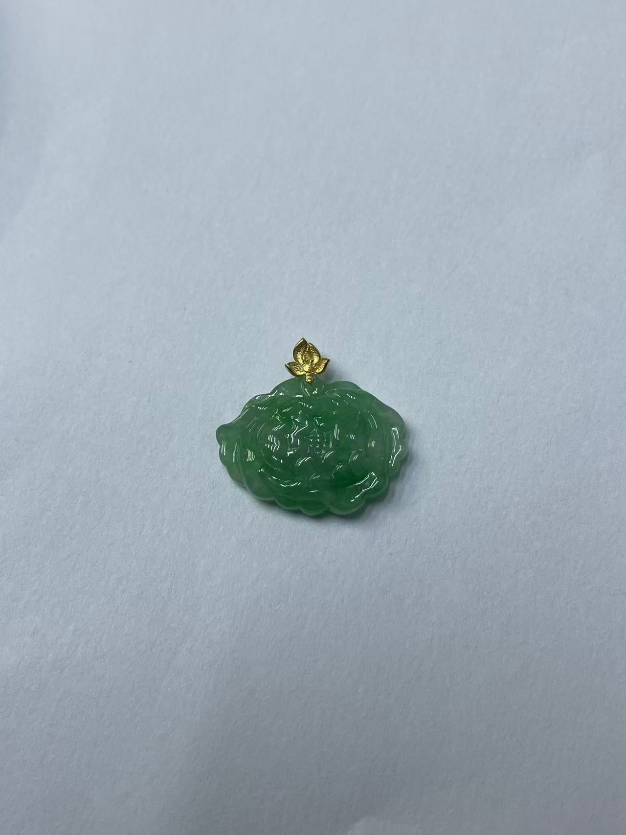 Grade A Natural Clear Water Green Lotus Jadeite Pendant With Solid 18K Gold Bail For Women