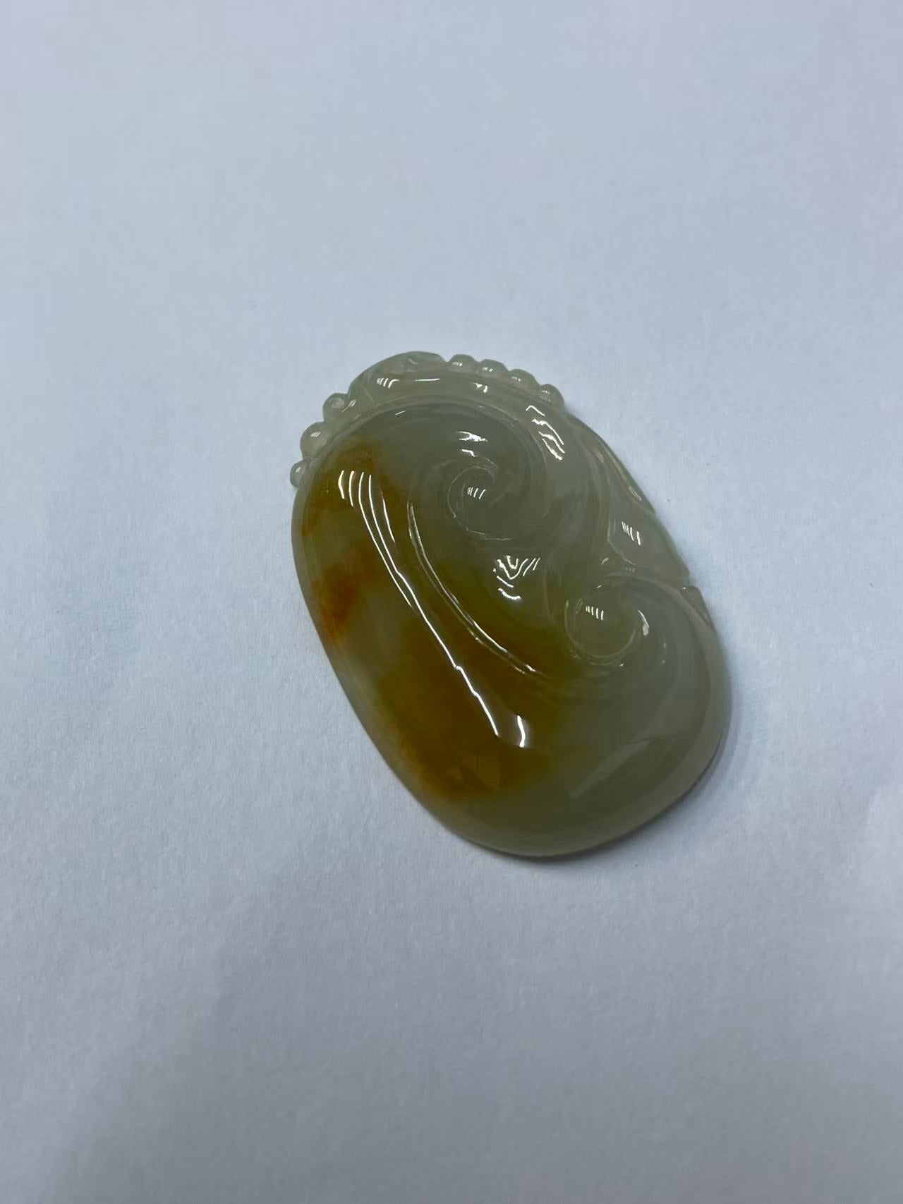 Genuine Grade A Natural Burmese Honey Yellow Jadeite Hand Carved Ruyi Amulet Pendant Fine Jewelry
