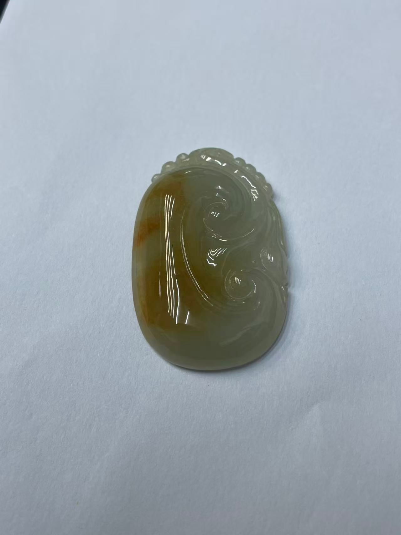 Genuine Grade A Natural Burmese Honey Yellow Jadeite Hand Carved Ruyi Amulet Pendant Fine Jewelry