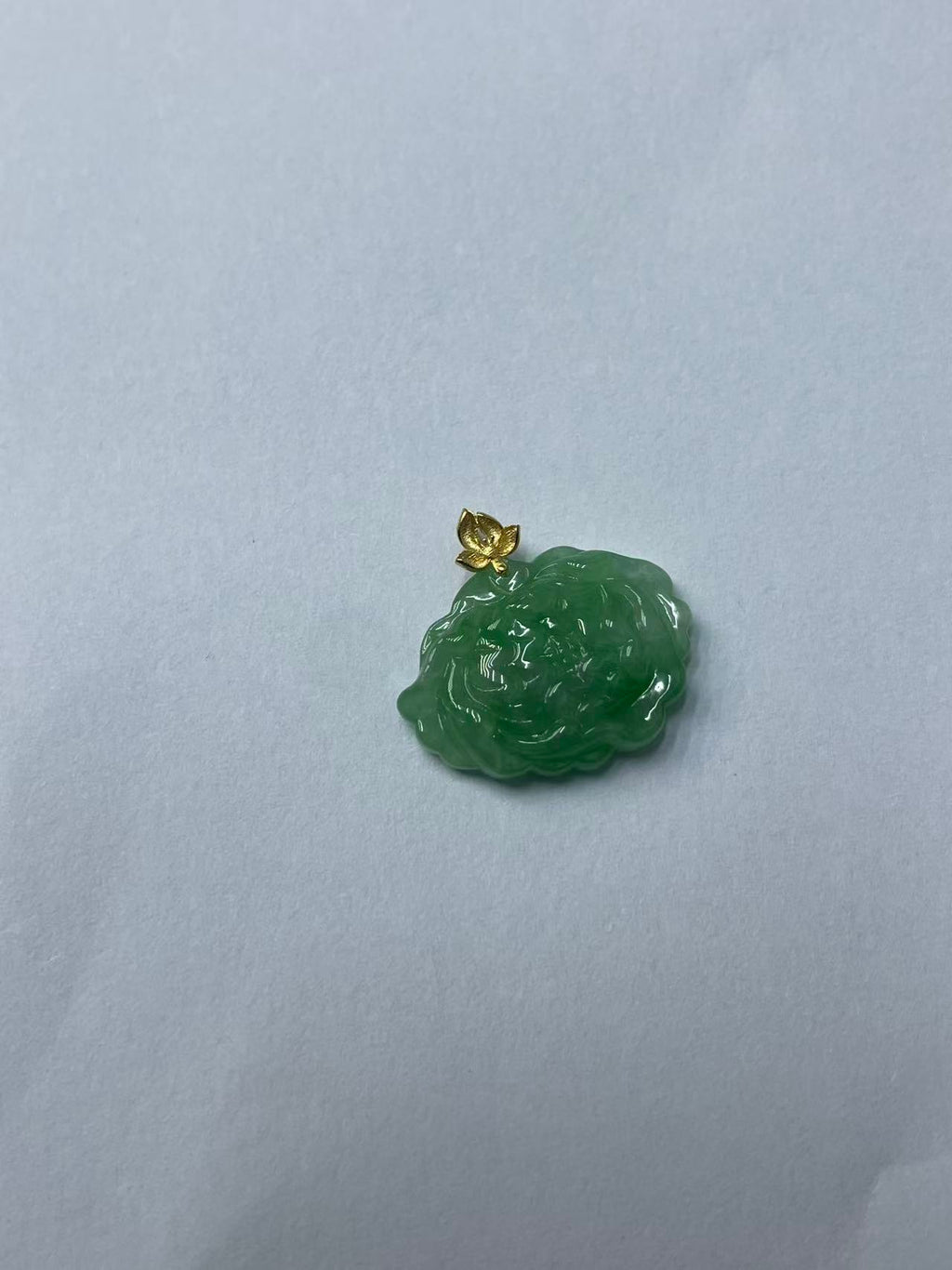 Grade A Natural Clear Water Green Lotus Jadeite Pendant With Solid 18K Gold Bail For Women